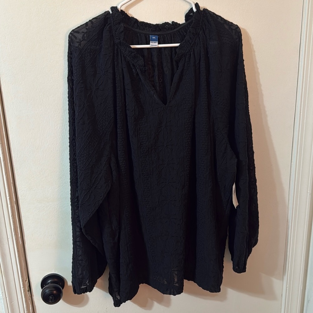 Old Navy Black Sheer Floral Top - XXL
